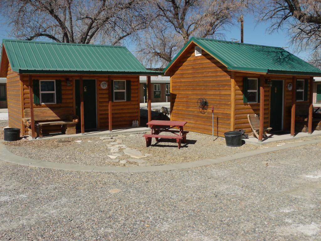 Antler Motel Greybull Room photo